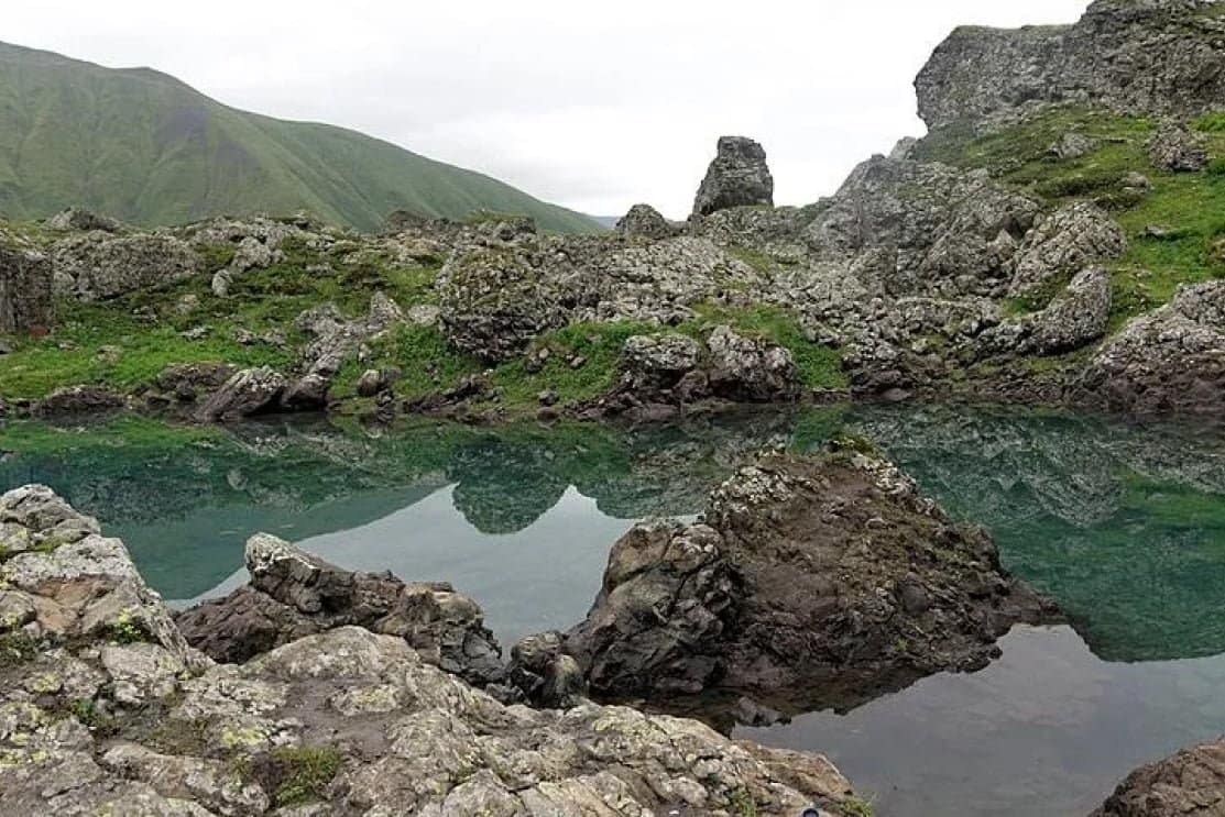 A hiking and meditation experience in the Caucasus Mountains - Image 2