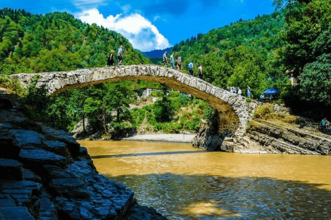 An interesting excursion is the Makhuntseti waterfall and the Gonio fortress - Image 3