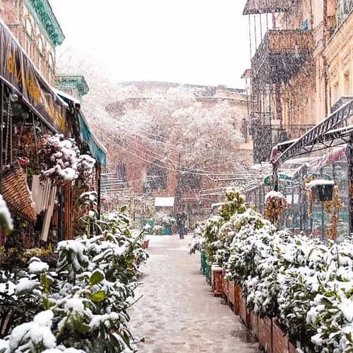 A Christmas trip to Georgia for those who crave a fairy tale!