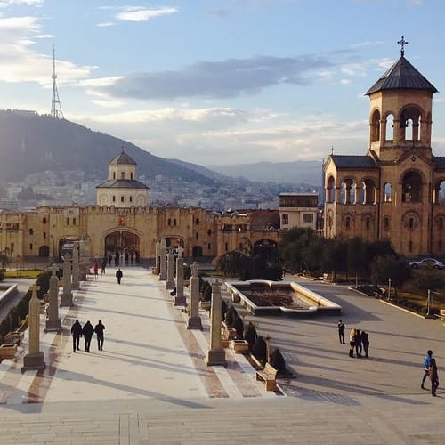 The wonderful Georgia is a rich 5-day sightseeing tour