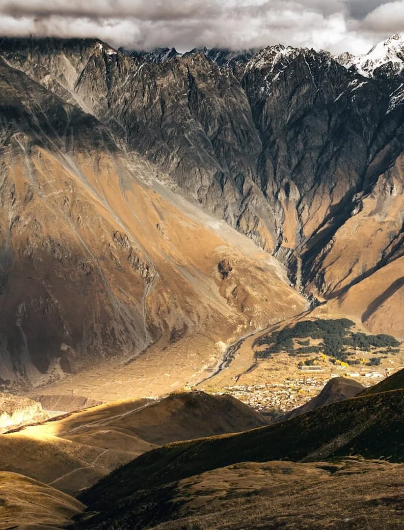 A Christmas trip to Georgia for those who crave a fairy tale! - Image 3