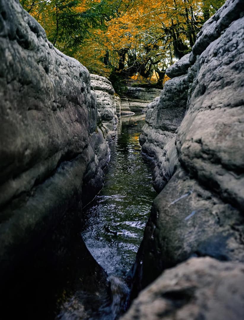8-day sightseeing tour - spectacular Dashbashi Canyon - Image 7