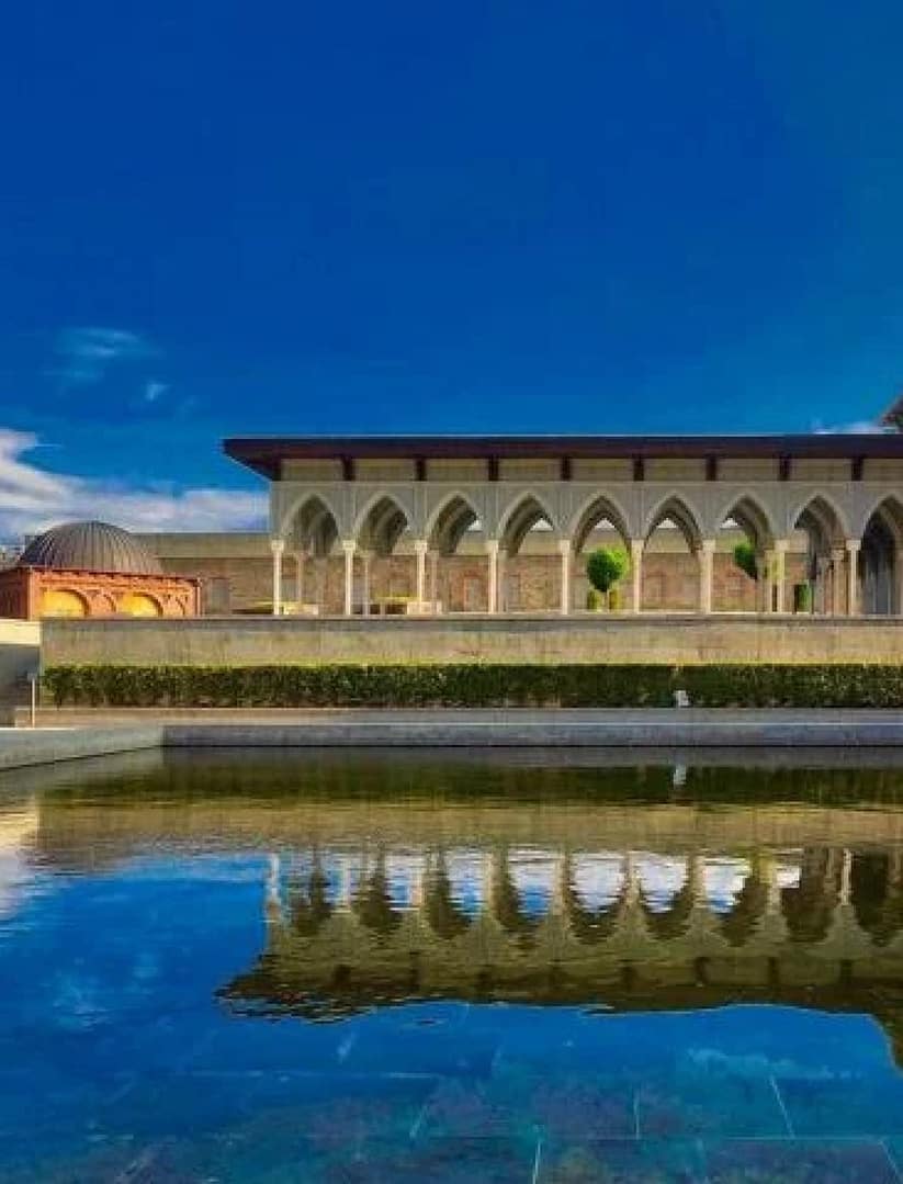 The wonderful Georgia is a rich 5-day sightseeing tour - Image 3