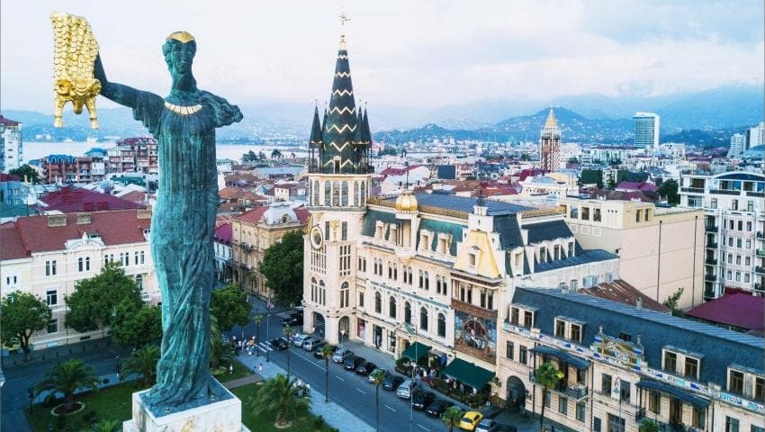 Meaningful holidays in Georgia - traditions, UNESCO and holidays - Image 10